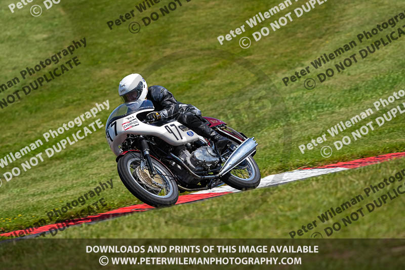 Vintage motorcycle club;eventdigitalimages;mallory park;mallory park trackday photographs;no limits trackdays;peter wileman photography;trackday digital images;trackday photos;vmcc festival 1000 bikes photographs
